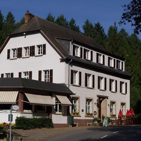 Hostellerie De La Vallee Heffingen Zewnętrze zdjęcie