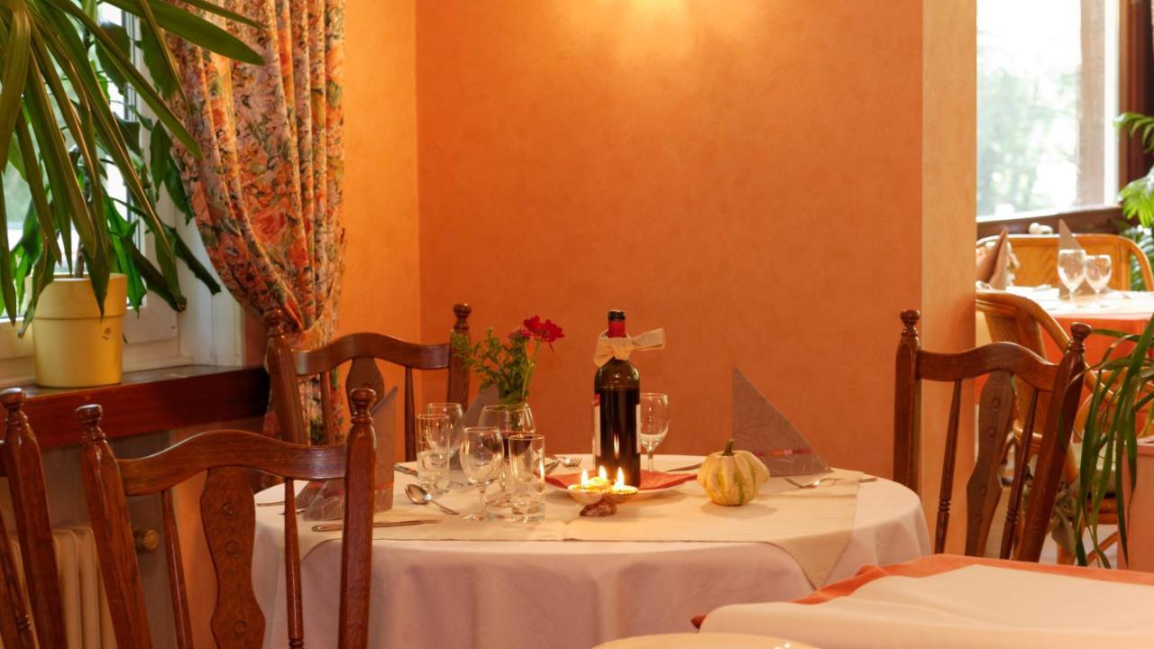Hostellerie De La Vallee Heffingen Zewnętrze zdjęcie
